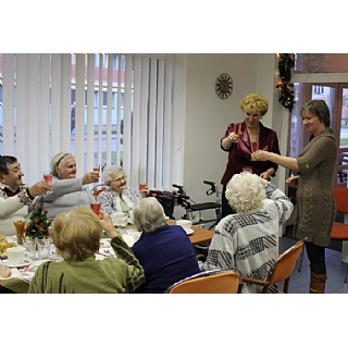 miniatura Vánoční setkání s obyvateli domů s pečovatelskou službou: 10. a 12. prosince 2013 31