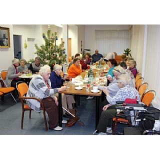 miniatura Vánoční setkání s obyvateli domů s pečovatelskou službou: 10. a 12. prosince 2013 35
